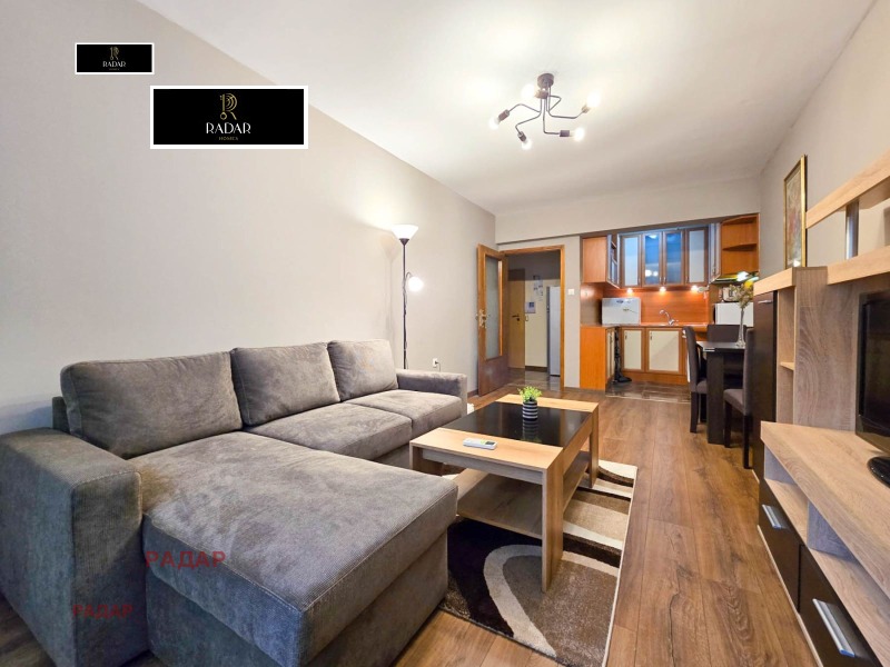 Дава под нем  2-стаен, град София, Център •  635 EUR • ID 92651833 — holmes.bg - [1] 