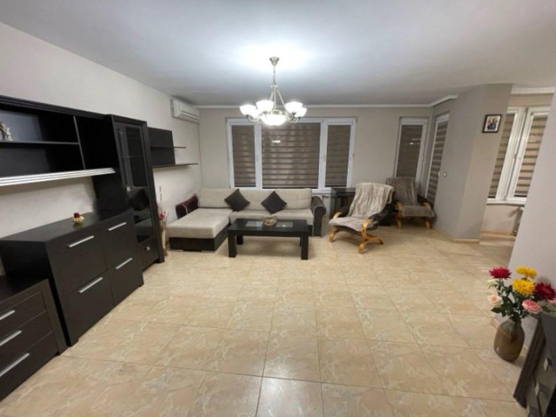 De inchiriat  2 dormitoare Sofia , Oboriște , 125 mp | 79705506 - imagine [3]