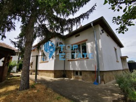 Casa Polikraichtche, região Veliko Tarnovo 2