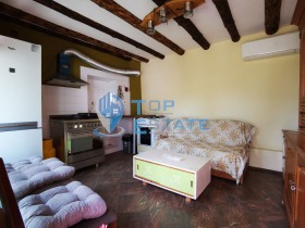 Casa Polikraichtche, região Veliko Tarnovo 12