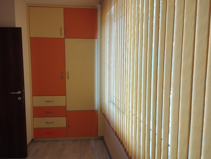 En renta  1 dormitorio Plovdiv , Mladezhki Jalm , 70 metros cuadrados | 43943067 - imagen [12]