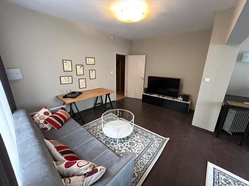 Kiralık  1 yatak odası Sofia , Medicinska akademiya , 70 metrekare | 75620997