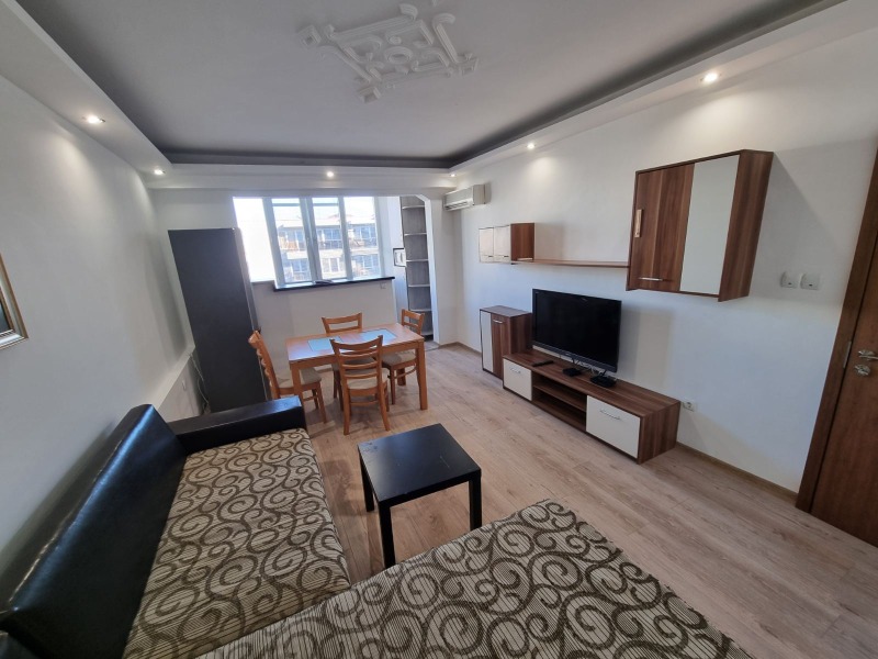 Дава под наем 3-СТАЕН, гр. Пловдив, Кючук Париж, снимка 5 - Апартаменти - 53284293