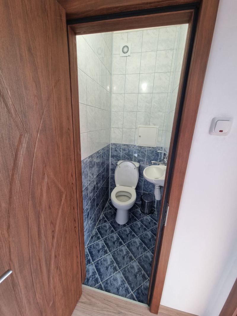 Дава под наем 3-СТАЕН, гр. Пловдив, Кючук Париж, снимка 13 - Апартаменти - 53284293