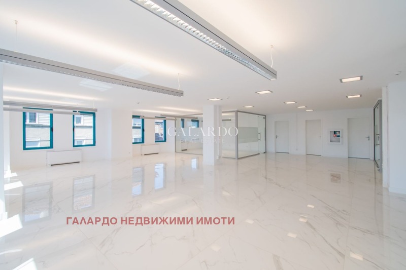 Дава под наем  Офис град София , Център , 300 кв.м | 86788878 - изображение [2]