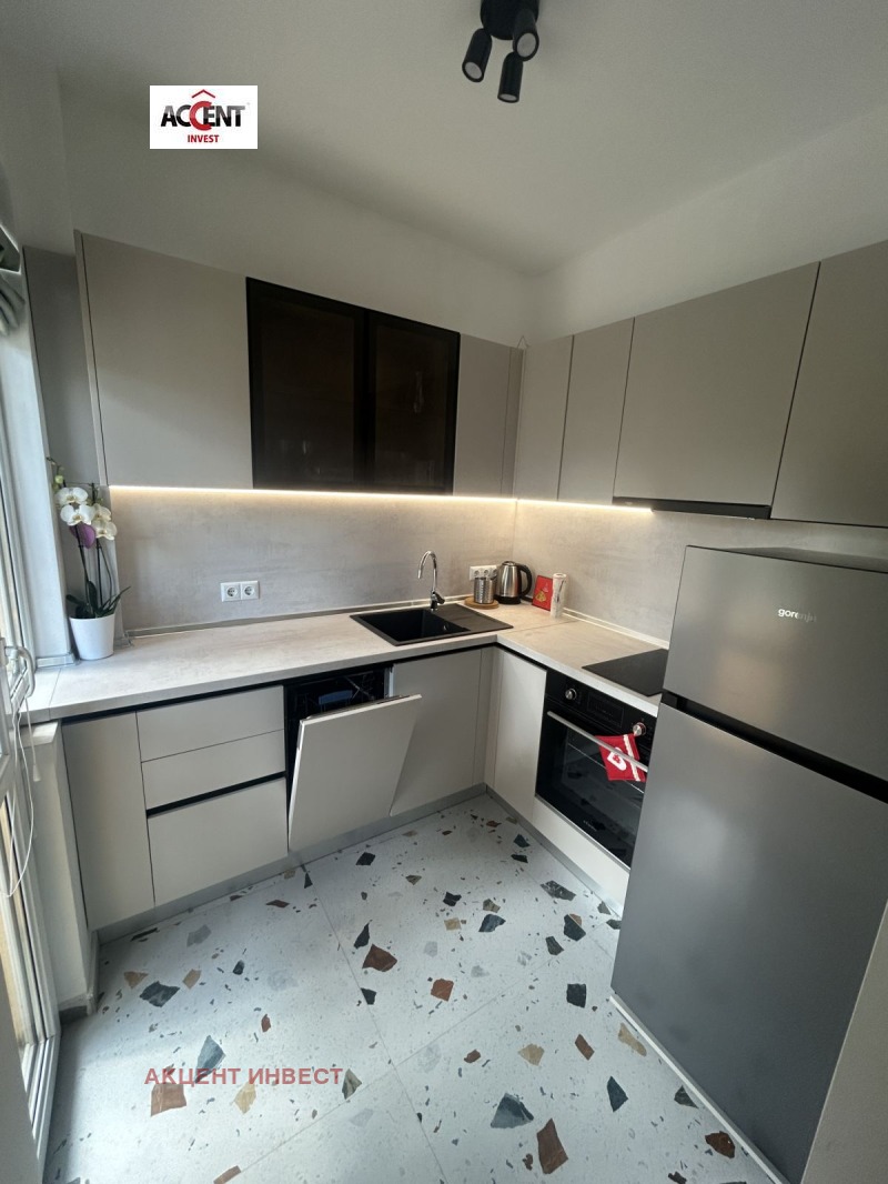 В аренду  2 спальни Варна , Окръжна болница-Генерали , 100 кв.м | 56719545 - изображение [7]