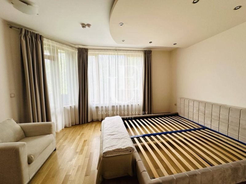 Te huur  3 slaapkamers Sofia , Lozenets , 220 m² | 56840999 - afbeelding [4]