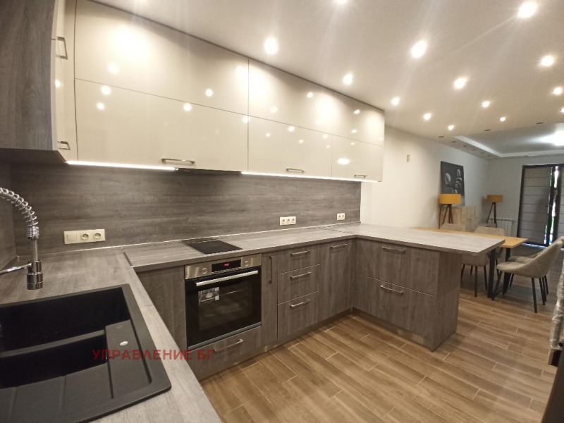 Kiadó  Ház Sofia , Bojana , 275 négyzetméter | 35591424 - kép [7]