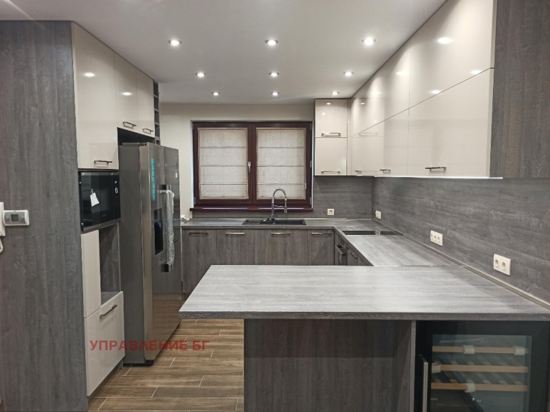 Kiadó  Ház Sofia , Bojana , 275 négyzetméter | 35591424 - kép [6]