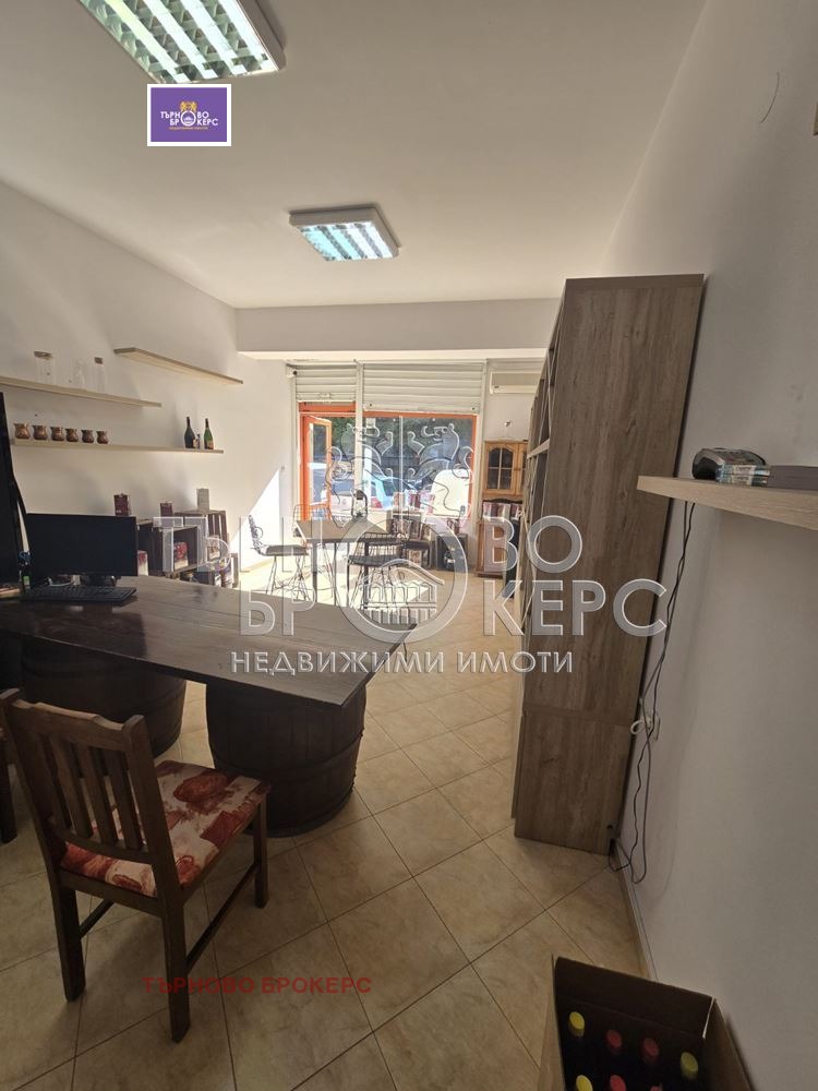 Под наем МАГАЗИН, град Велико Търново, Бузлуджа • 400 € / 782.33 лв. • 83370766 1