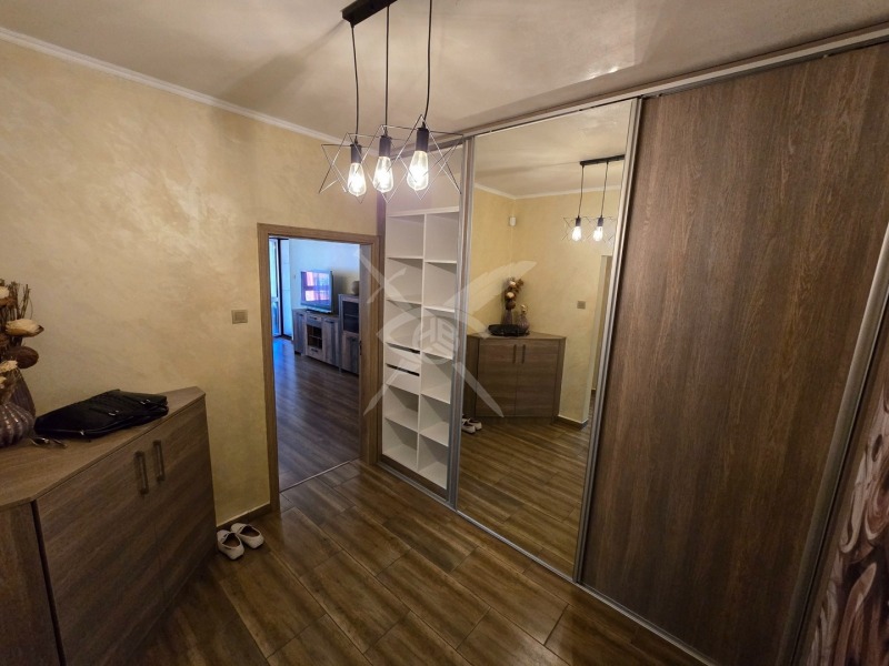 Дава под наем  3-стаен град София , Изгрев , 85 кв.м | 78018927 - изображение [3]