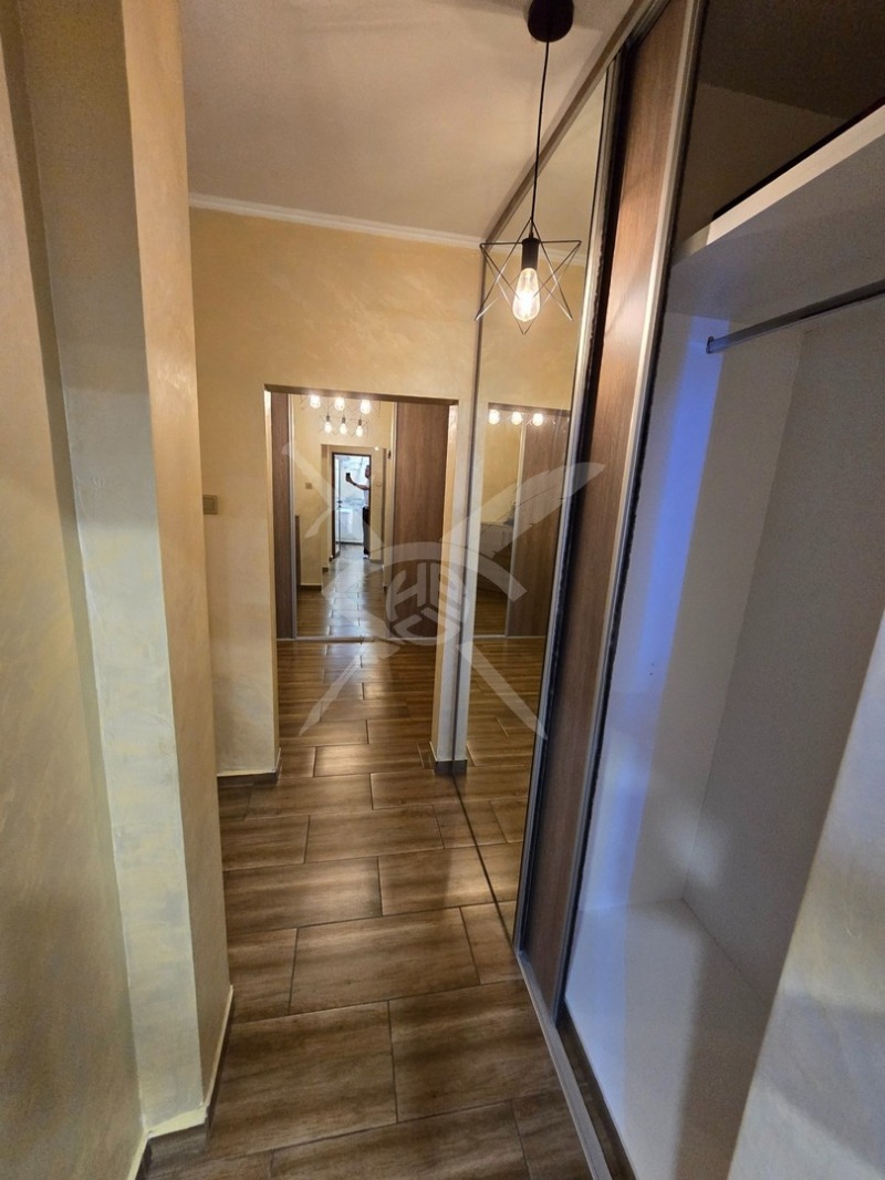 Дава под наем  3-стаен град София , Изгрев , 85 кв.м | 78018927 - изображение [7]