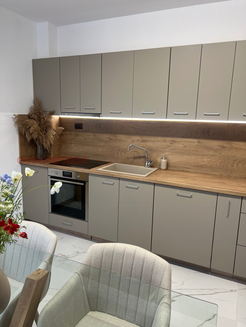 Дава под наем КЪЩА, гр. Кюстендил, Център