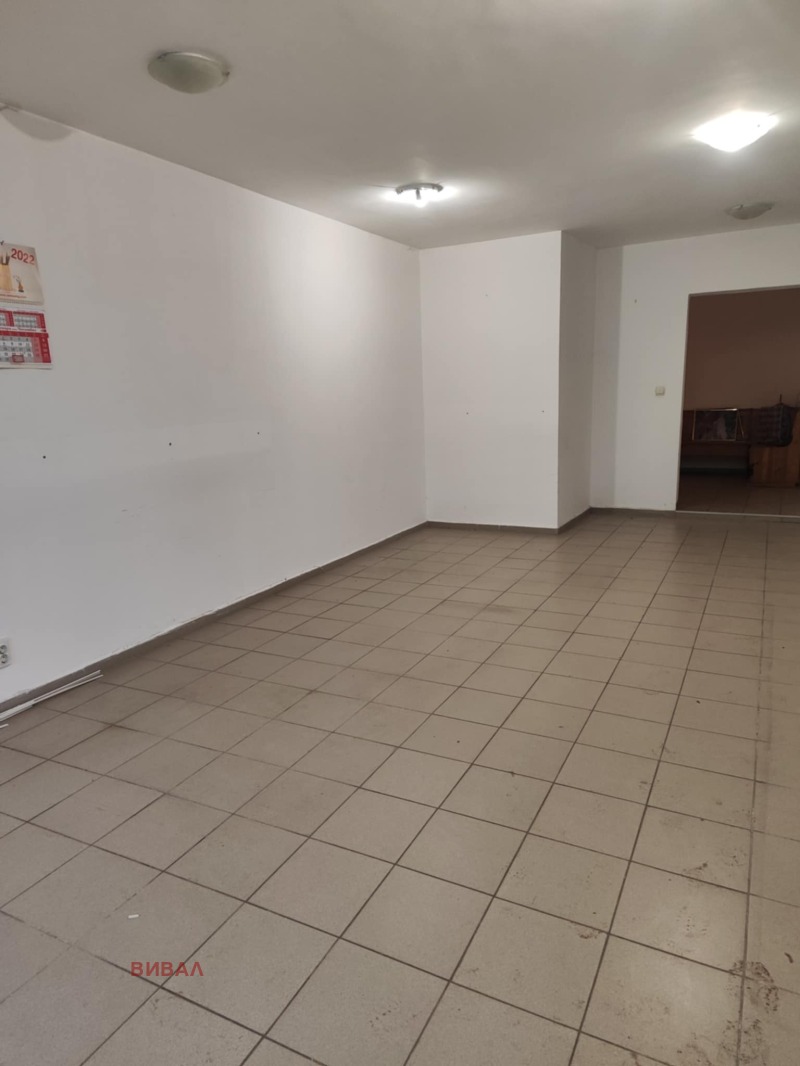 K pronájmu  Úložný prostor Sofia , Lagera , 100 m2 | 91331918 - obraz [2]