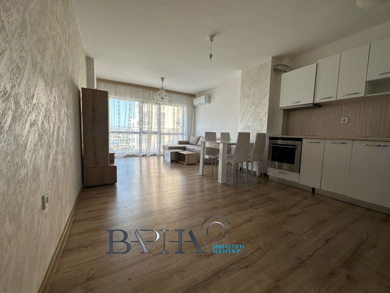 Zu vermieten  1 Schlafzimmer Warna , Wazraschdane 3 , 75 qm | 46821808 - Bild [4]
