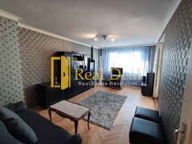 2 dormitorios Mladost 3, Sofia