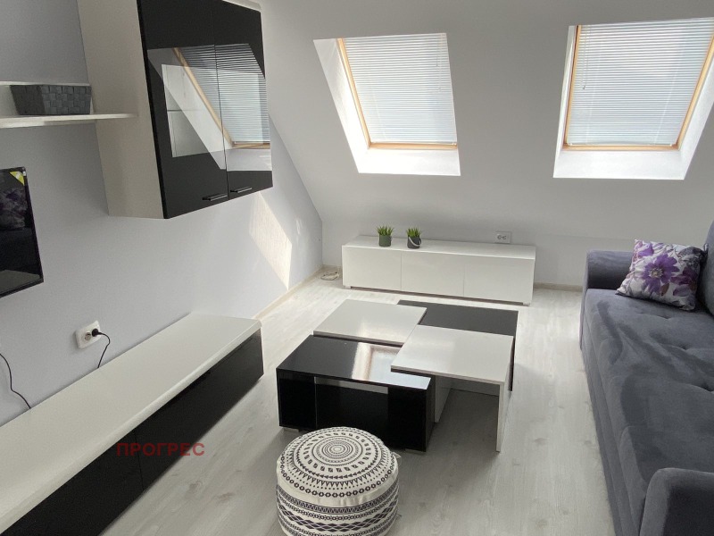 Zu vermieten  1 Schlafzimmer Plowdiw , Kjutschuk Parisch , 65 qm | 21095599 - Bild [2]