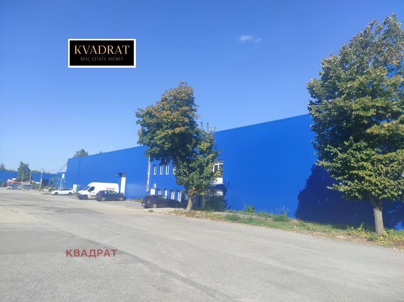 Дава под наем ПРОМ. ПОМЕЩЕНИЕ, гр. София, Горубляне, снимка 4 - Производствени сгради - 53321861