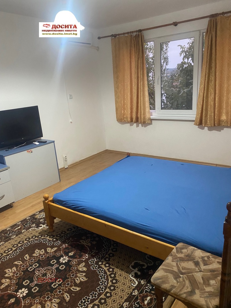 For Rent  1 bedroom Stara Zagora , Zheleznik - tsentar , 36 sq.m | 54647139