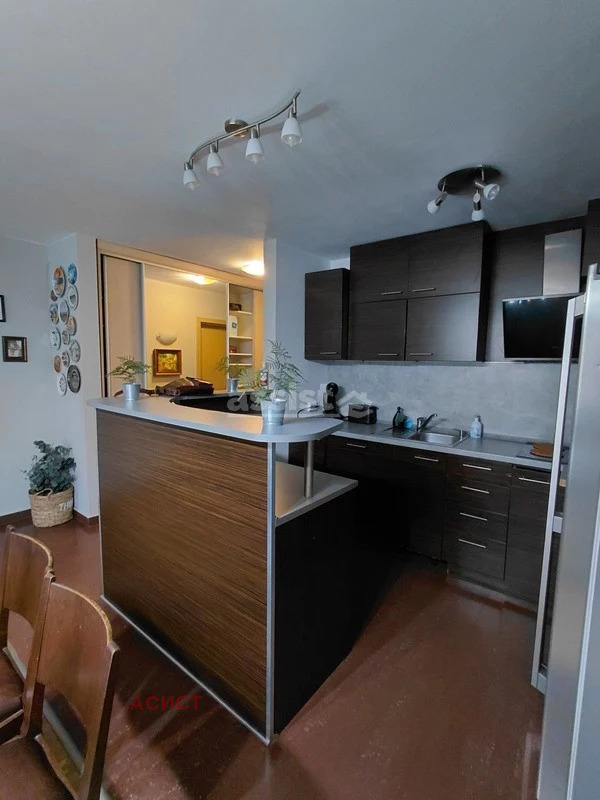 Дава под наем 4-СТАЕН, гр. София, Център, снимка 4 - Апартаменти - 53093218