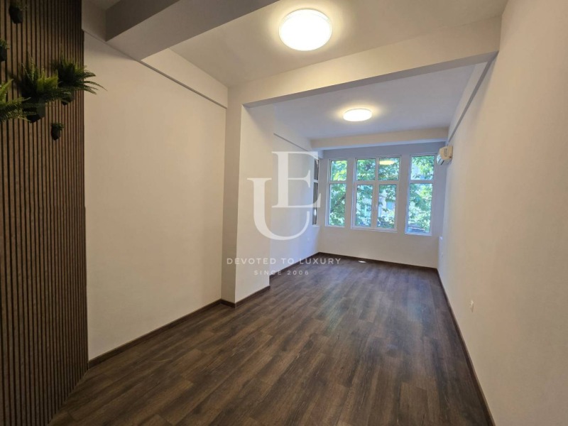 Дава под наем  Офис град София , Център , 130 кв.м | 74200781