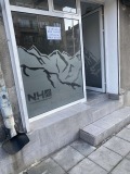 Под наем МАГАЗИН, град Плевен, Идеален център • 700 лв. • 93399351 — Holmes.bg