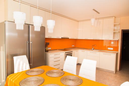 For Rent  1 bedroom Sofia , Vitosha , 90 sq.m | 59025461
