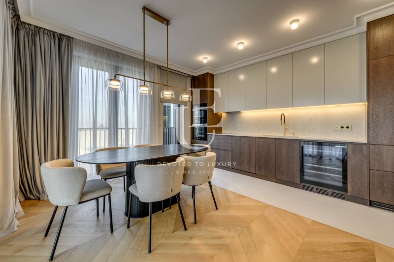 Дава под наем 4-СТАЕН, гр. София, Лозенец, снимка 4 - Апартаменти - 53096988