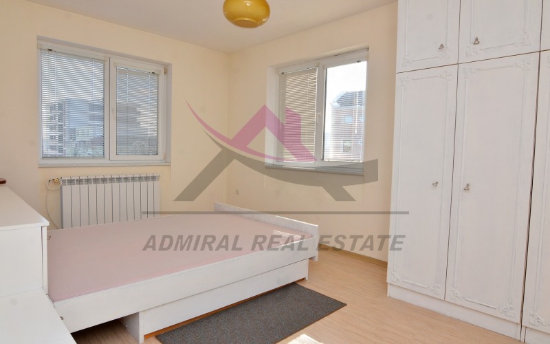 Do wynajęcia  Piętro domu Warna , Lewski 1 , 78 mkw | 78995919 - obraz [2]
