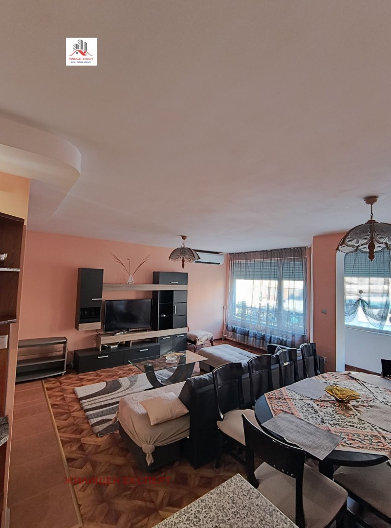 K pronájmu  2 ložnice Sofia , Borovo , 100 m2 | 47762192 - obraz [12]