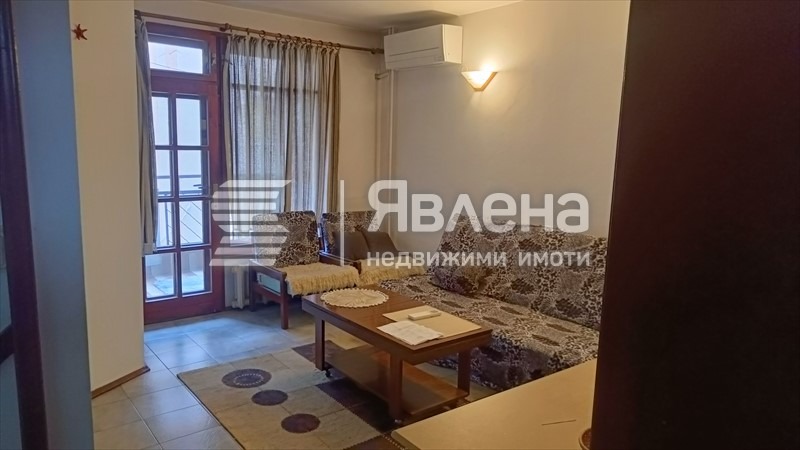 Дава под нем  2-стаен, град Пловдив, Кършияка •  281 € • ID 36013429 — holmes.bg - [1] 