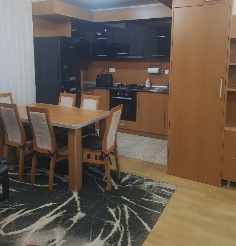 Дава под наем 3-СТАЕН, гр. София, Витоша