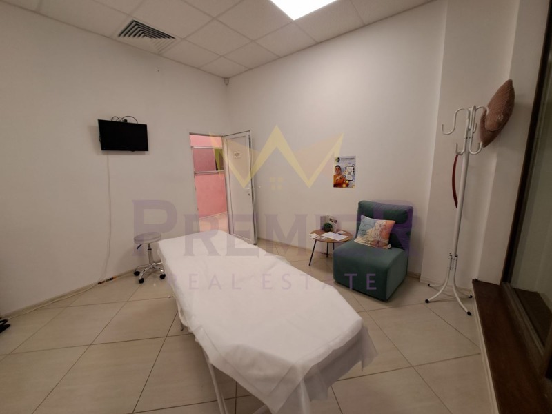 В аренду  Магазин Варна , Левски 1 , 100 кв.м | 63374628 - изображение [12]