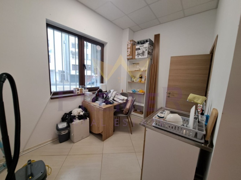 В аренду  Магазин Варна , Левски 1 , 100 кв.м | 63374628 - изображение [15]