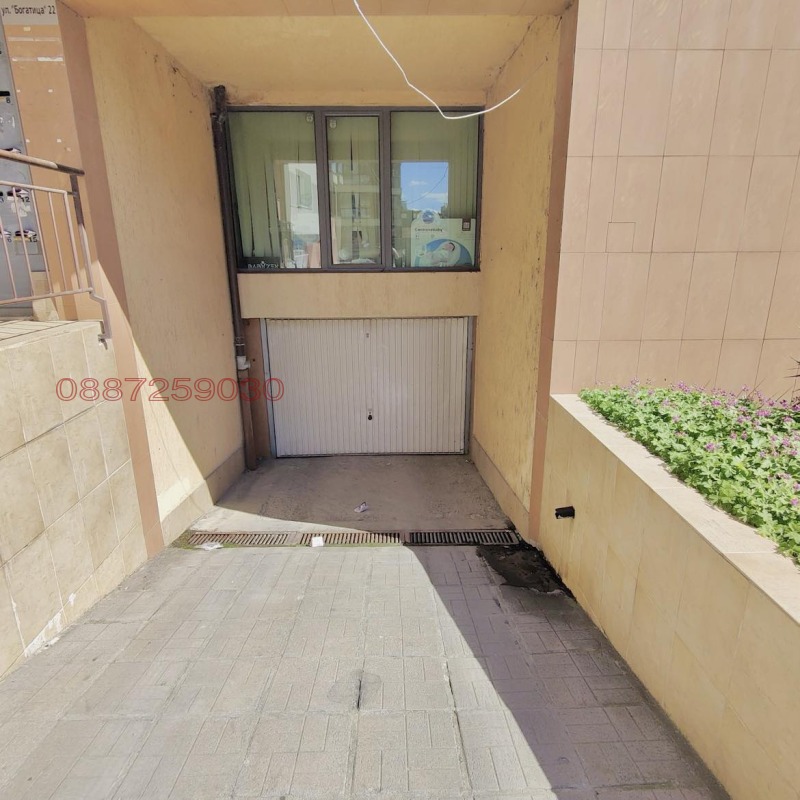 En renta  Cochera Sofia , Lozenets , 20 metros cuadrados | 55519003