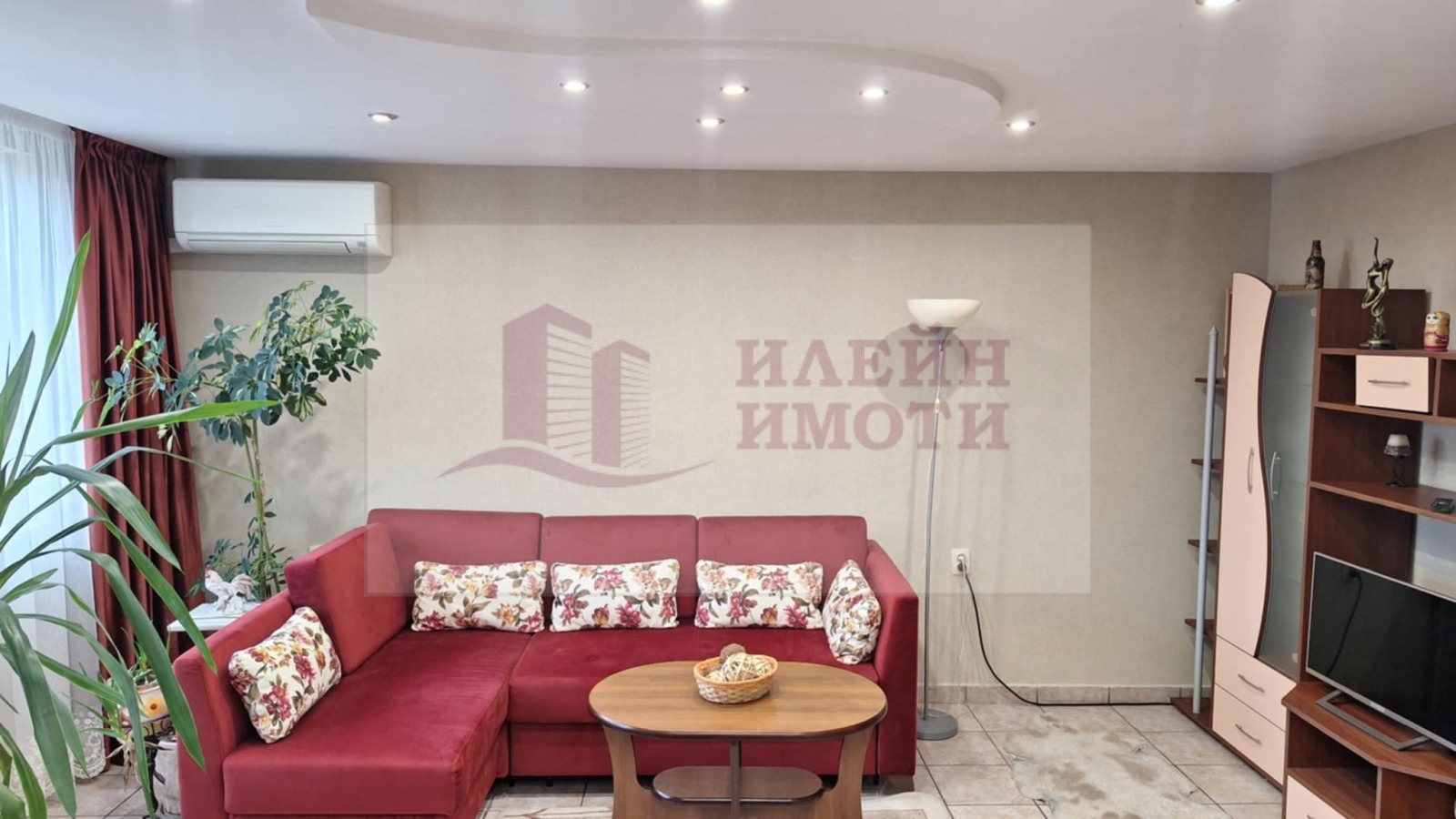 Дава под наем 2-СТАЕН, гр. Русе, Ялта