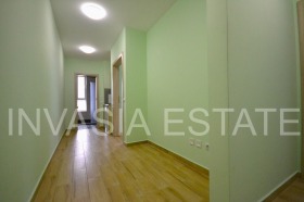 Toimisto Mladost 2, Sofia 12