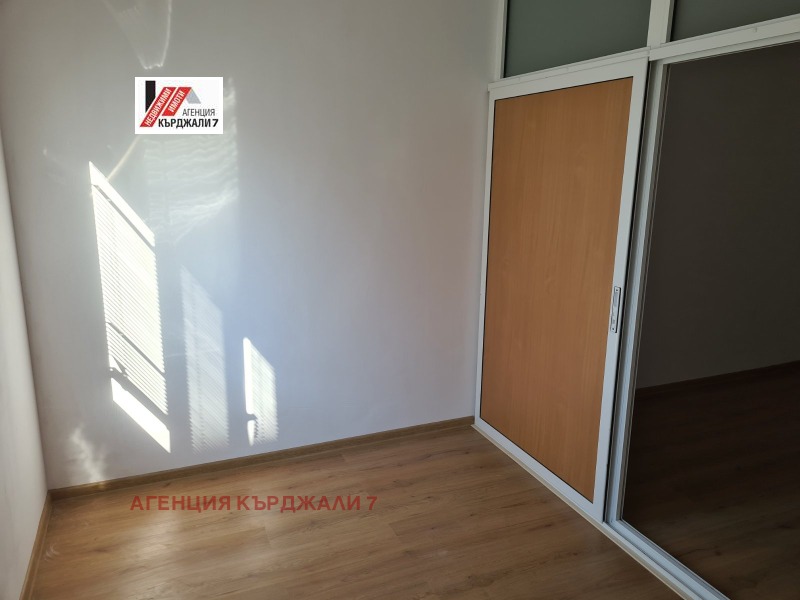 K pronájmu  1 ložnice Kardžali , Vazroždenci , 42 m2 | 45029149 - obraz [3]