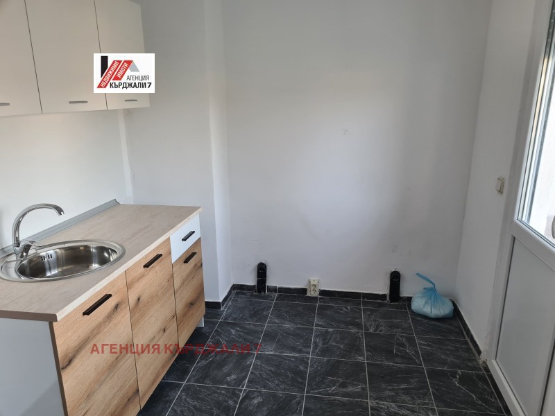 K pronájmu  1 ložnice Kardžali , Vazroždenci , 42 m2 | 45029149
