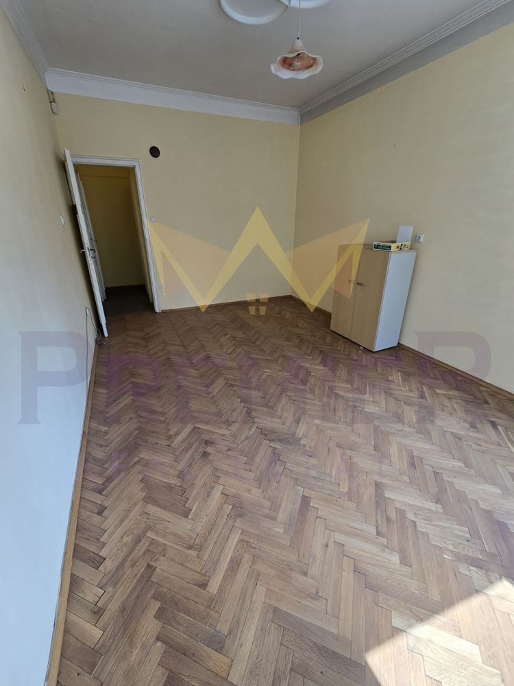 Дава под наем  3-стаен град София , Оборище , 70 кв.м | 63430429 - изображение [8]