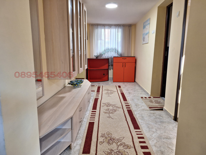 Дава под наем ЕТАЖ ОТ КЪЩА, гр. Варна, Христо Ботев, снимка 7 - Етаж от къща - 52925720