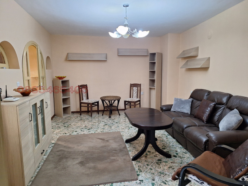 Дава под наем ЕТАЖ ОТ КЪЩА, гр. Варна, Христо Ботев