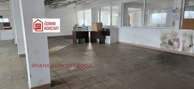 Дава под наем ПРОМ. ПОМЕЩЕНИЕ, гр. Плевен, Дружба 3, снимка 9 - Производствени сгради - 53445568