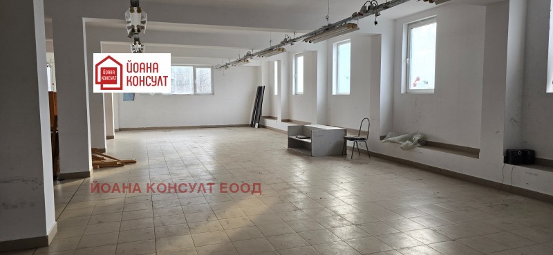 Дава под наем ПРОМ. ПОМЕЩЕНИЕ, гр. Плевен, Дружба 3, снимка 10 - Производствени сгради - 53445568