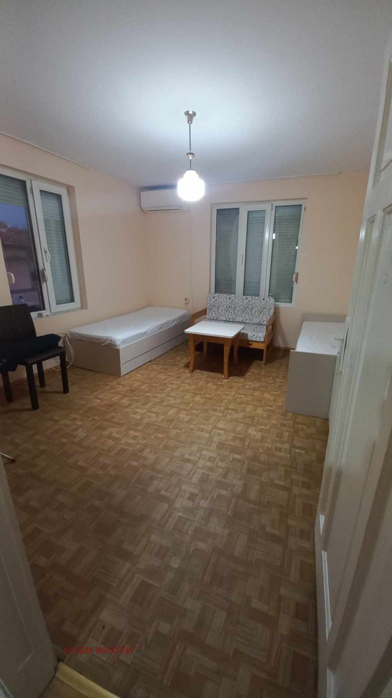 Дава под наем  3-стаен град Пловдив , Център , 75 кв.м | 86005399 - изображение [9]