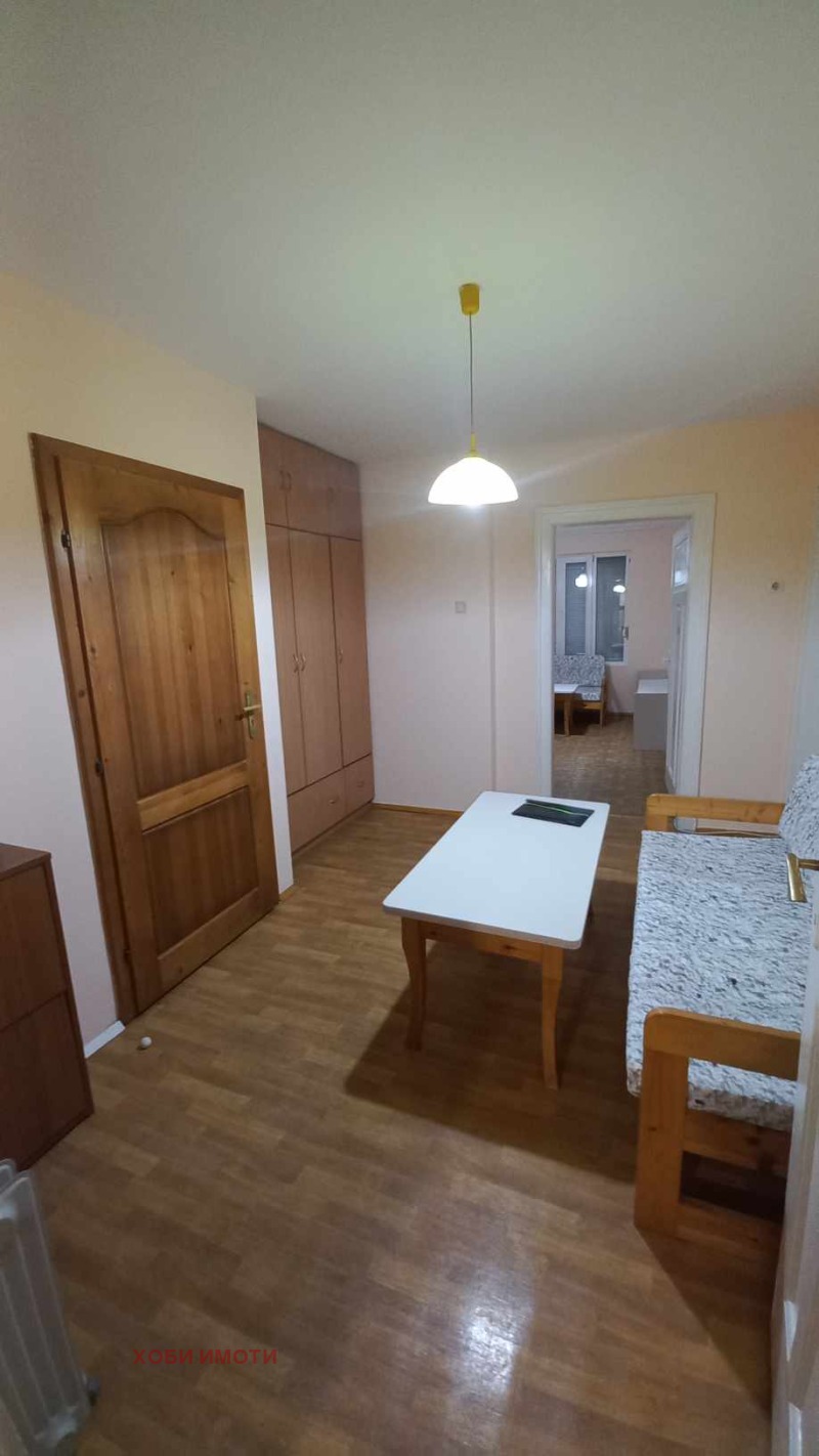 Дава под наем  3-стаен град Пловдив , Център , 75 кв.м | 86005399 - изображение [2]