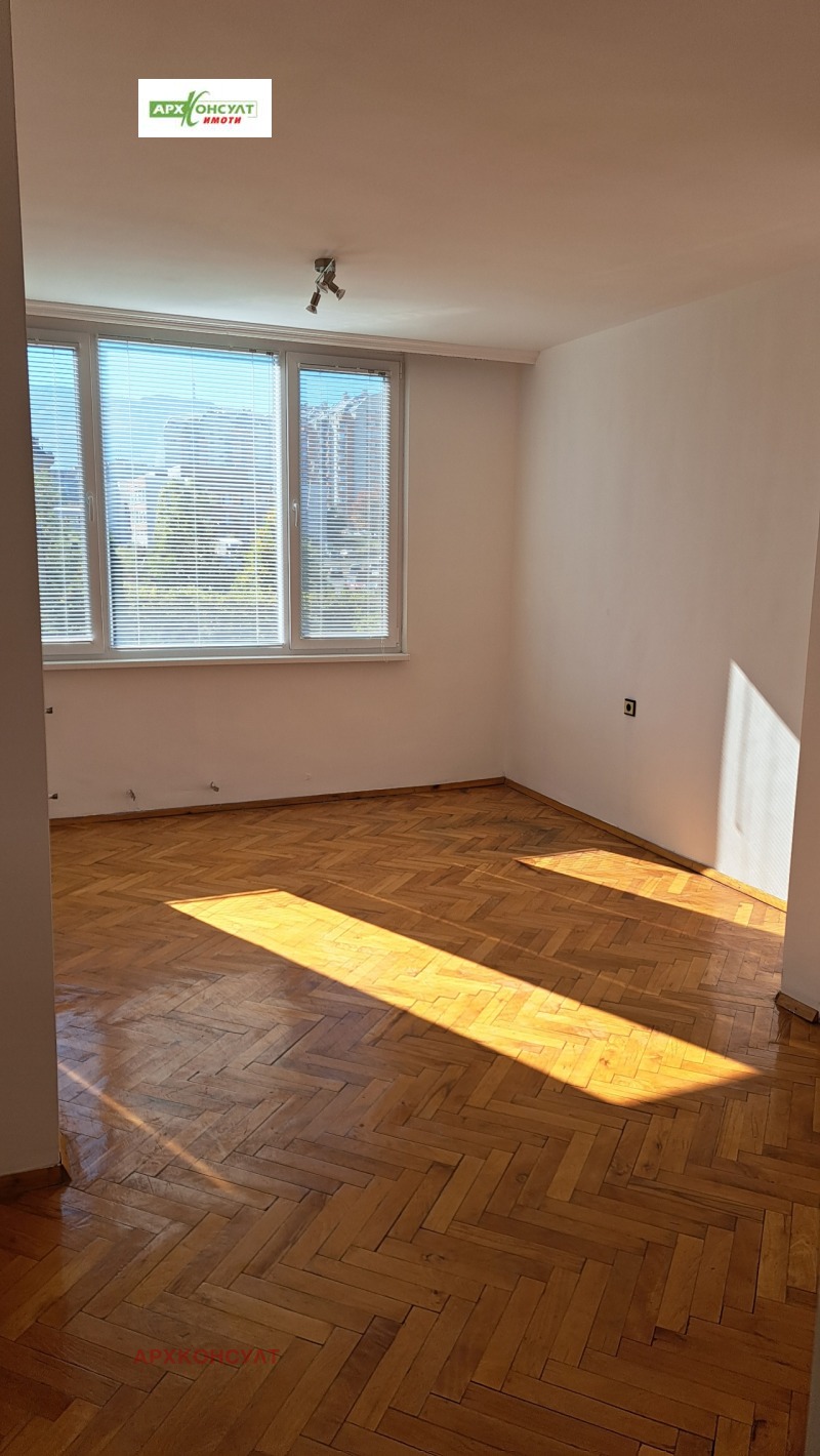Vuokrattavana  2 makuuhuonetta Sofia , Ovtša kupel 2 , 100 neliömetriä | 86934853 - kuva [2]