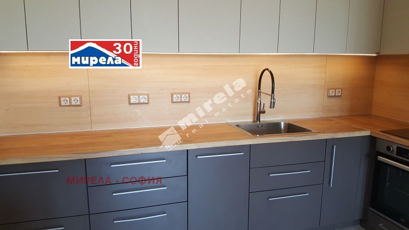 K pronájmu  3 ložnice Sofia , Podujane , 139 m2 | 92306721 - obraz [2]