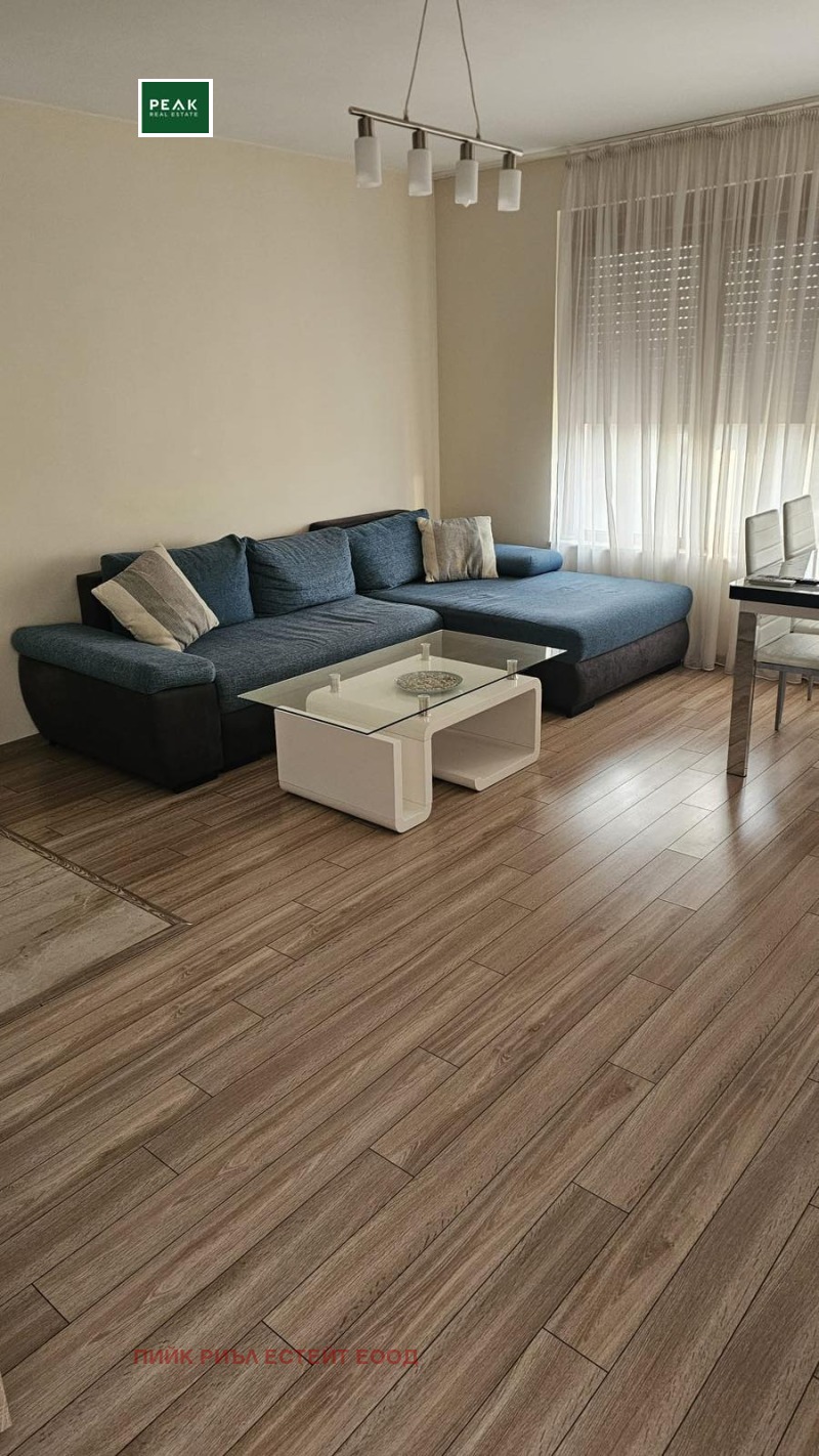 De inchiriat  1 dormitor Sofia , Vitoșa , 75 mp | 81015647