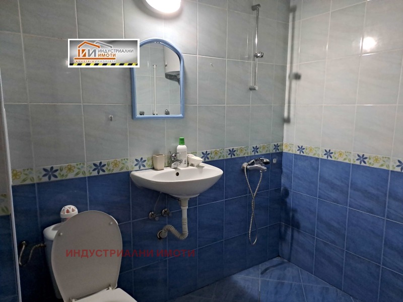 De inchiriat  Studio Plovdiv , Țentâr , 30 mp | 34861590 - imagine [4]